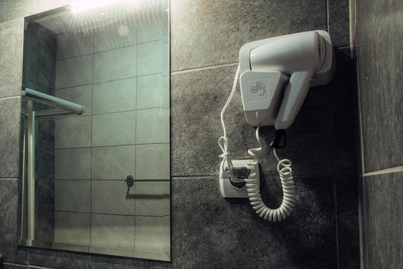 Skopje Downtown Hostel Ngoại thất bức ảnh